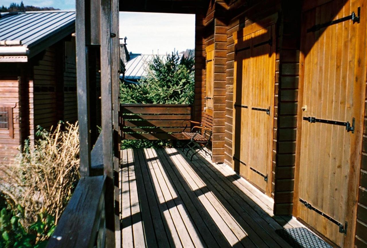 Chalet Cosy A Sixt-Fer-A-Cheval Avec Vue Sur La Montagne Exterior foto